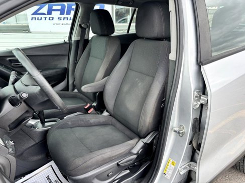 Used 2017 Chevrolet Trax LS w/ LPO, Protection Package image 13