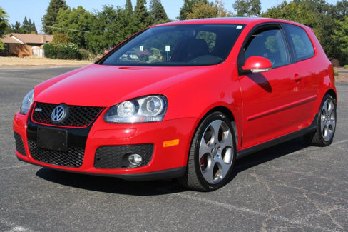 Used 2009 Volkswagen GTI 2-Door image 8