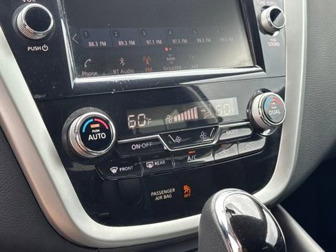 Used 2019 Nissan Murano SV image 20
