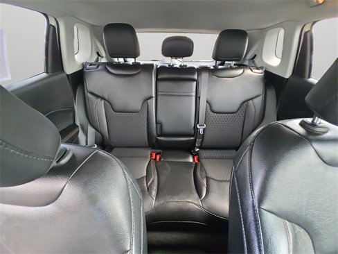 Used 2018 Jeep Compass Latitude w/ Popular Equipment Group image 13