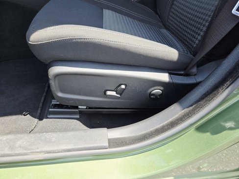 Used 2023 Dodge Charger SXT image 37