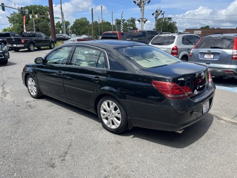 Used 2008 Toyota Avalon XL image 4