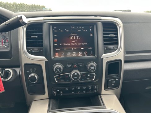 Used 2017 RAM 2500 Big Horn image 18