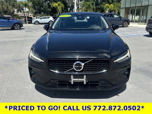 Used 2024 Volvo S60 B5 Plus image 3