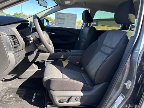 New 2026 Nissan Rogue SV image 17