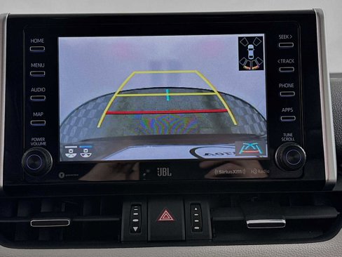Used 2021 Toyota RAV4 XLE Premium image 14