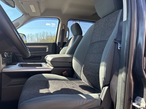 Used 2016 RAM 1500 Big Horn image 12