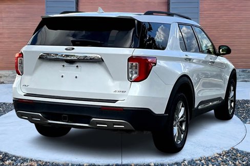 Used 2021 Ford Explorer XLT w/ Equipment Group 202A image 13