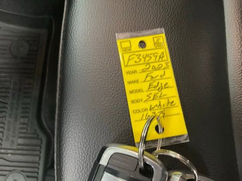 Used 2023 Ford Edge SEL w/ Convenience Package image 17