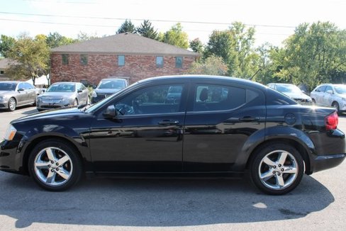 Used 2013 Dodge Avenger SE image 5