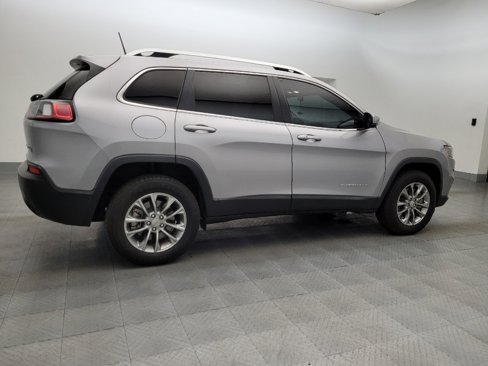 Used 2020 Jeep Cherokee Latitude Plus w/ Cold Weather Group image 10