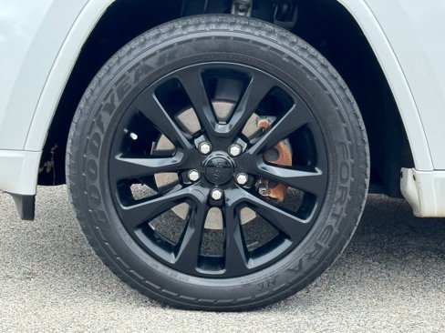 Used 2018 Jeep Grand Cherokee Altitude image 35