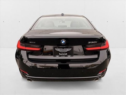 Used 2025 BMW 330i xDrive Sedan image 5