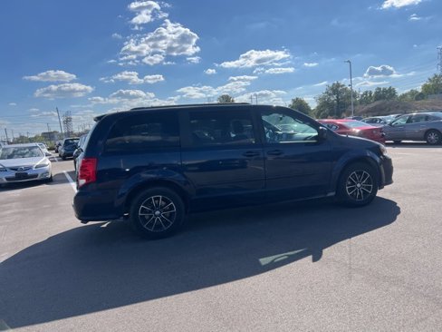 Used 2017 Dodge Grand Caravan GT image 5
