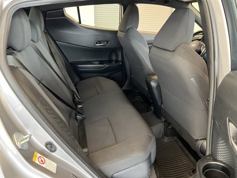 Used 2018 Toyota C-HR XLE image 34