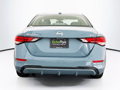 Used 2024 Nissan Sentra SV image 7