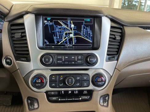 Used 2019 GMC Yukon SLT w/ Premium Edition image 18
