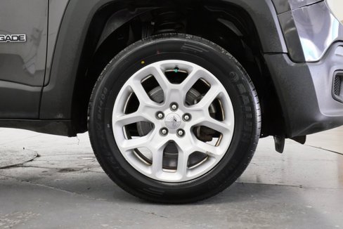 Used 2018 Jeep Renegade Sport w/ Power & Air Group image 33