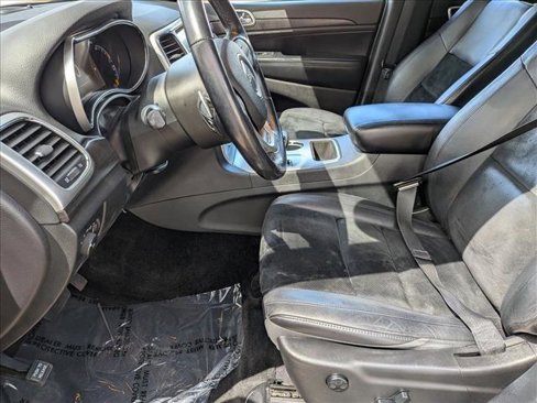 Used 2015 Jeep Grand Cherokee Altitude image 11