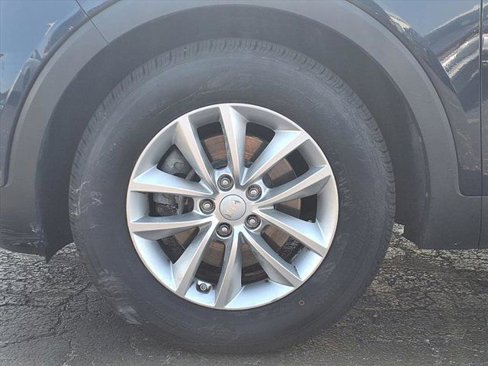 Used 2017 Kia Sorento LX image 22