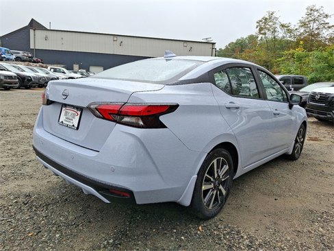 New 2025 Nissan Versa SV image 4
