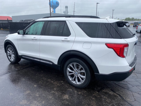 Used 2022 Ford Explorer XLT image 9