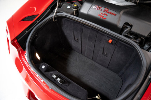 Used 2018 Alfa Romeo 4C Spider image 67