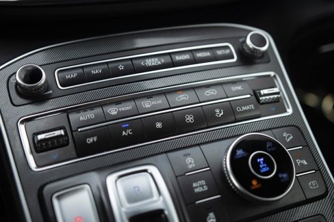 Used 2022 Hyundai Santa Fe Limited image 10