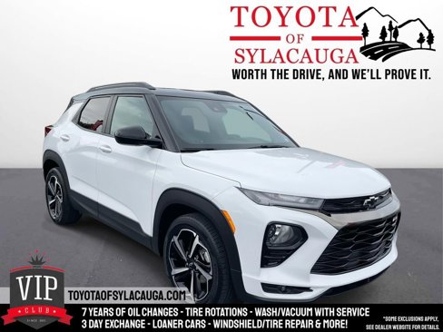 Used 2021 Chevrolet TrailBlazer RS w/ Sun and Liftgate Package image 1