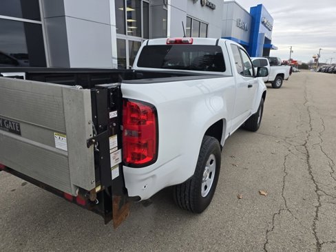 Used 2015 Chevrolet Colorado W/T image 4