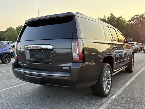 Used 2016 GMC Yukon XL Denali w/ Open Road Package image 4