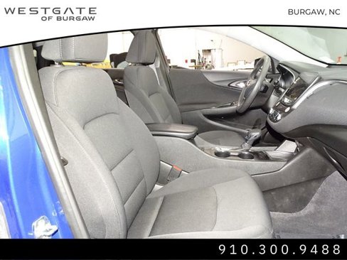 Used 2023 Chevrolet Malibu LT image 11