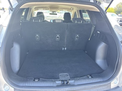 Used 2020 Ford Escape SE image 21