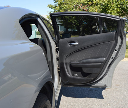 Used 2019 Dodge Charger SXT image 16