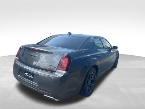 Used 2021 Chrysler 300 S image 9