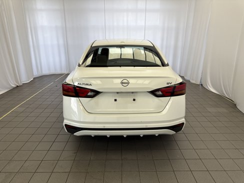 Used 2023 Nissan Altima 2.5 SV image 5