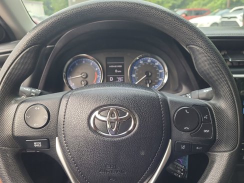 Used 2019 Toyota Corolla L image 24