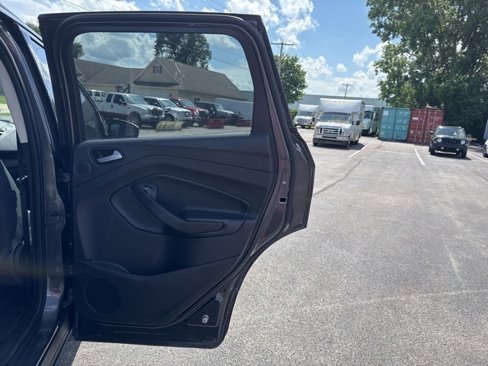 Used 2017 Ford Escape SE w/ Equipment Group 201A image 20
