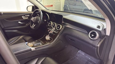 Used 2020 Mercedes-Benz GLC 300 4MATIC image 20