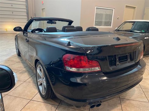 Used 2009 BMW 128i Convertible image 50