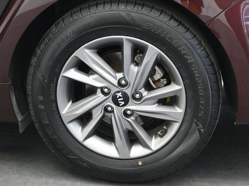 Used 2020 Kia Optima LX image 21