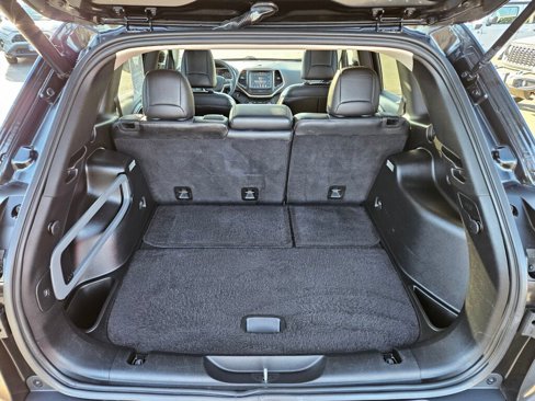 Used 2015 Jeep Cherokee Limited w/ Luxury Group image 15