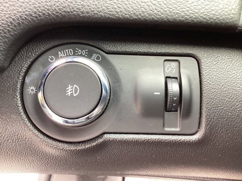 Used 2016 Buick Regal Premium w/ Driver Confidence Package #1 image 11