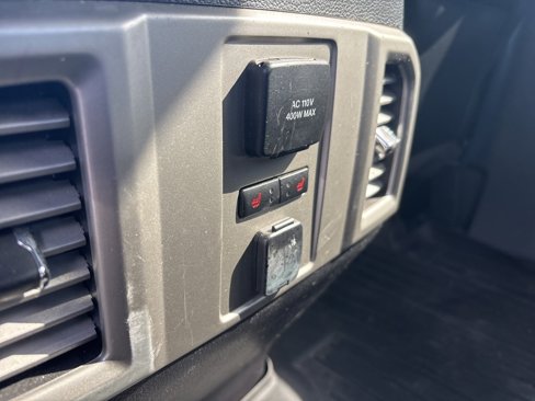 Used 2016 Ford F150 Lariat w/ Equipment Group 502A Luxury image 10