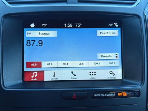 Used 2018 Ford Explorer XLT w/ Equipment Group 201A image 18