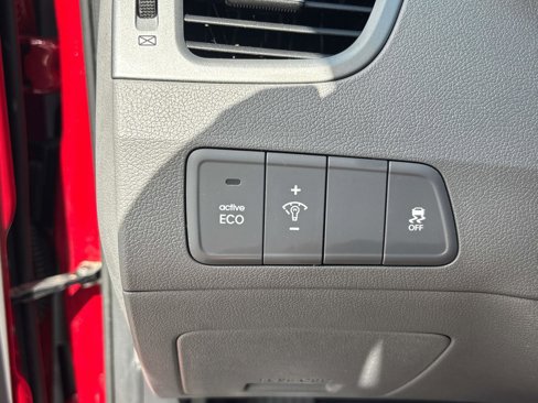 Used 2016 Hyundai Elantra SE w/ Option Group 02 image 16