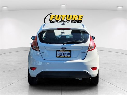 Used 2018 Ford Fiesta SE image 8