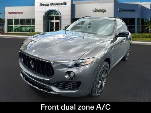 Used 2019 Maserati Levante image 3