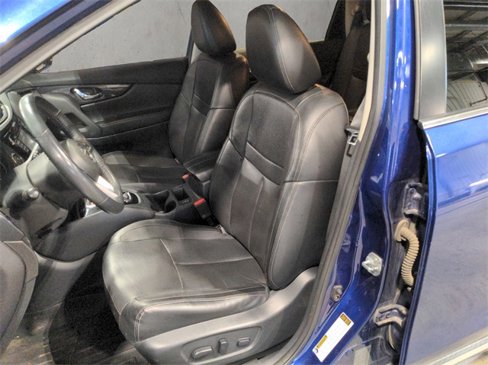 Used 2017 Nissan Rogue SL w/ SL Premium Package image 10