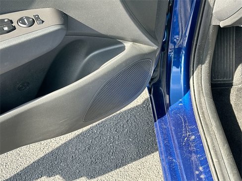 Used 2022 Hyundai Accent SE image 15